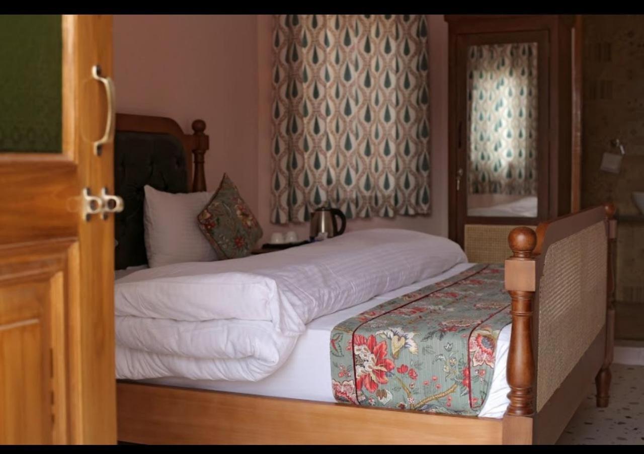 Kothipushkar Bed and Breakfast Eksteriør billede